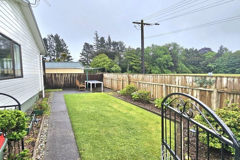 Photo of property in 23 Humphries Street, Inglewood, 4330