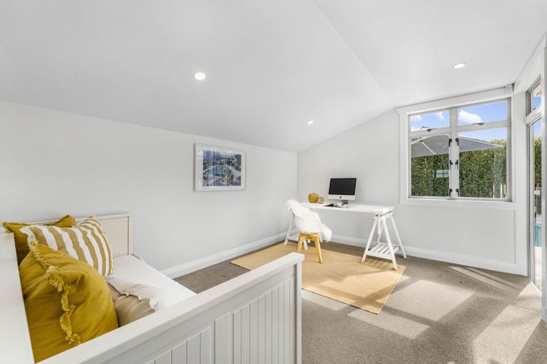 Photo of property in 2a Egremont Street, Belmont, Auckland, 0622