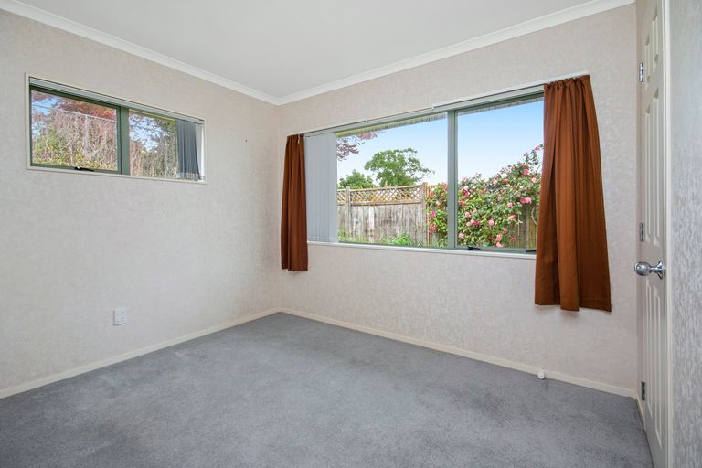 Photo of property in 13b Howden Street, Waiuku, 2123