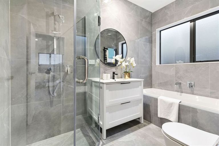 Photo of property in 35 Jeroboam Loop, Kumeu, 0810