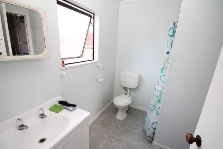 Photo of property in 563 Weymouth Road, Weymouth, Auckland, 2103