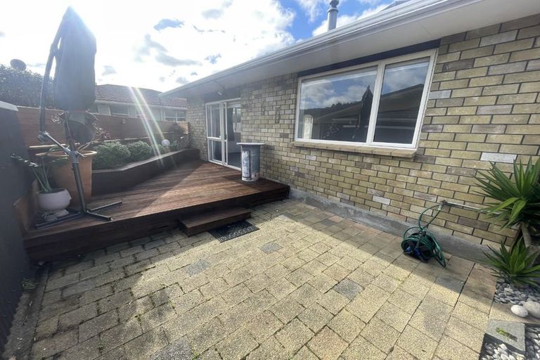 Photo of property in 2/36 Montgomery Street, Stokes Valley, Lower Hutt, 5019