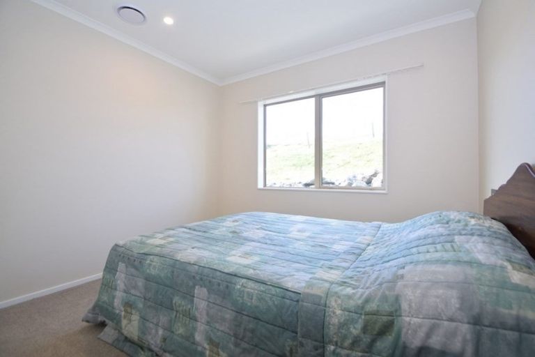 Photo of property in 66 Manu Drive, Kaiwaka, 0573
