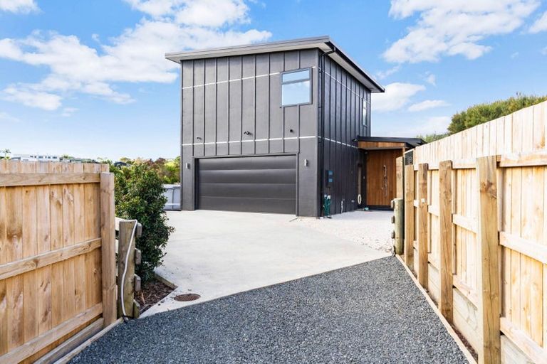 Photo of property in 54 Marram Place, Mangawhai Heads, Mangawhai, 0505
