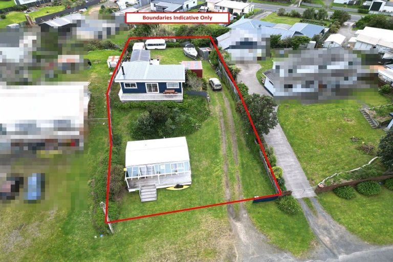 Photo of property in 7 Chaffey Street, Foxton Beach, Foxton, 4815