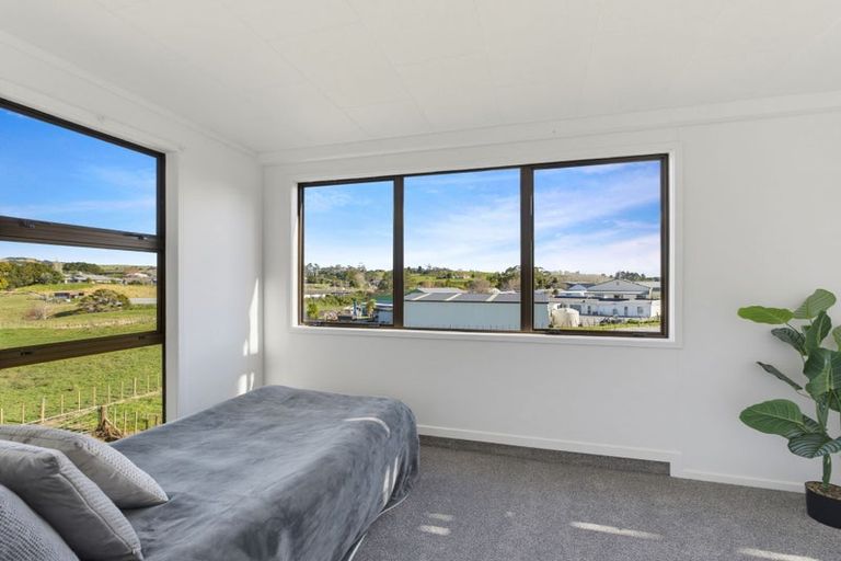 Photo of property in 16 Kaiwaka-mangawhai Road, Kaiwaka, 0975