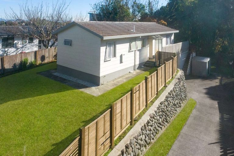 Photo of property in 56 Victory Street, Welcome Bay, Tauranga, 3112