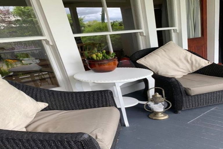 Photo of property in 30 Taupo View Road, Taupo, 3330