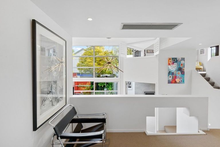 Photo of property in 63 Santa Maria Avenue, Mount Pleasant, Christchurch, 8081