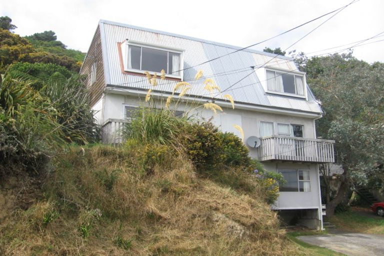 Photo of property in 25 Edgeware Road, Wilton, Wellington, 6012