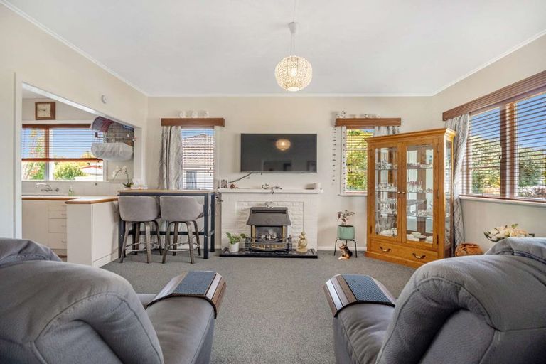 Photo of property in 8 Norman Street, Nawton, Hamilton, 3200