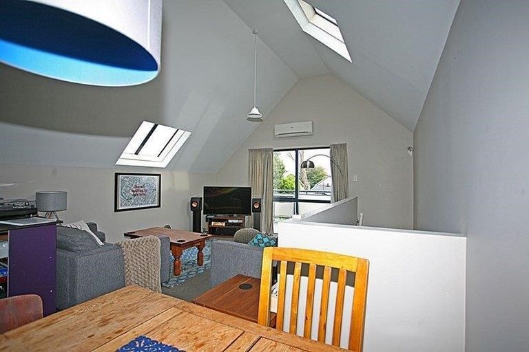 Photo of property in 2/9 Humboldt Street, Sydenham, Christchurch, 8023