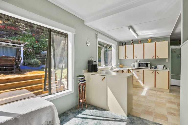 Photo of property in 866 Thames Coast Sh25 Road, Te Mata, Thames, 3575