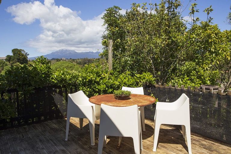 Photo of property in 2 Dale Street, Lower Vogeltown, New Plymouth, 4310