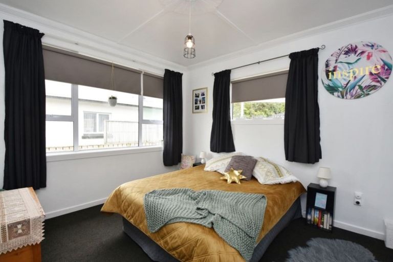 Photo of property in 142 Morton Street, Strathern, Invercargill, 9812