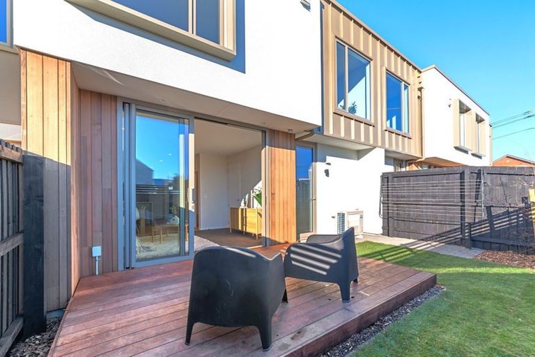 Photo of property in 3/149 Edgeware Road, St Albans, Christchurch, 8014