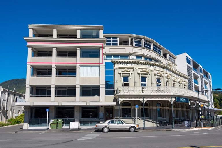 Photo of property in Oxleys Rock Apartments, 401/6 London Quay, Picton, 7220