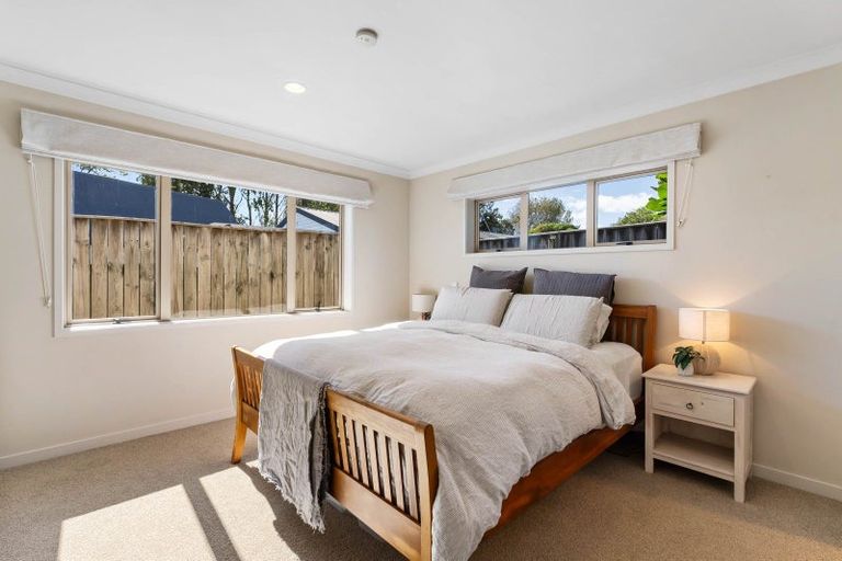 Photo of property in 15 Emery Place, Papamoa Beach, Papamoa, 3118