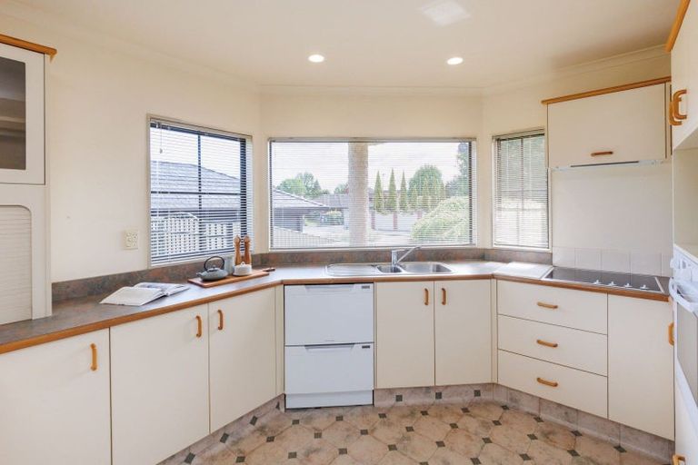 Photo of property in 184 Victoria Avenue, Hokowhitu, Palmerston North, 4410