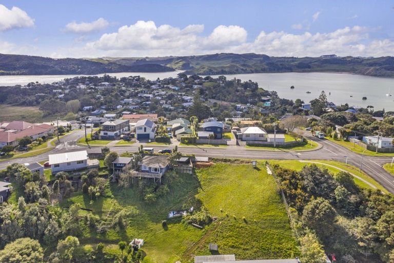 Photo of property in 34 Manukau Road, Raglan, 3225