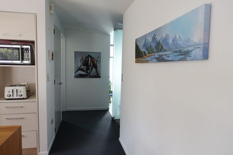 Photo of property in 39 Peacock Street, Christchurch Central, Christchurch, 8013