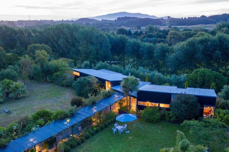 Photo of property in 37 Kensington Drive, Peka Peka, Waikanae, 5391