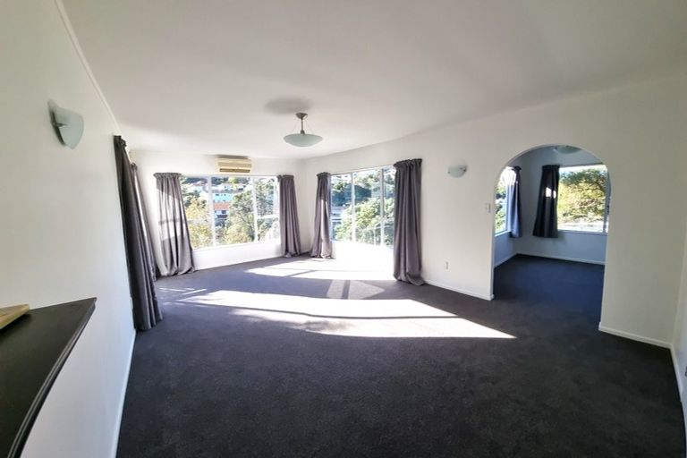 Photo of property in 8 Govind Grove, Ngaio, Wellington, 6035