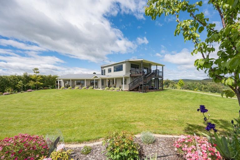 Photo of property in 237 Waiwhero Road, Lower Moutere, Upper Moutere, 7175