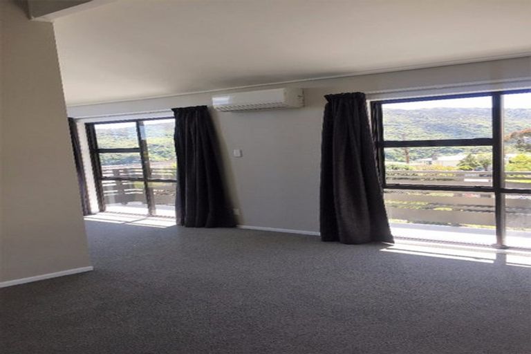 Photo of property in 19 Lord Street, Stokes Valley, Lower Hutt, 5019