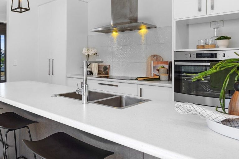 Photo of property in 50 Harding Drive, Papamoa Beach, Papamoa, 3118