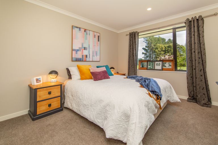 Photo of property in 797 Loburn Whiterock Road, Loburn, Rangiora, 7472