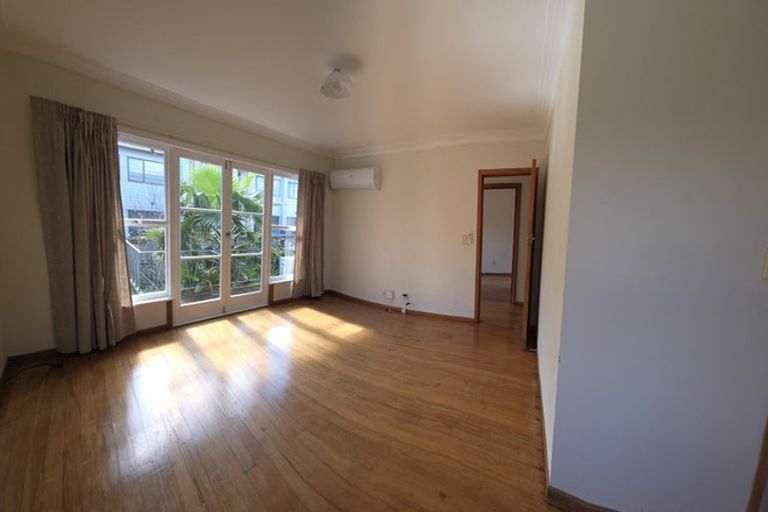 Photo of property in 7 Corin Avenue, Manurewa, Auckland, 2102