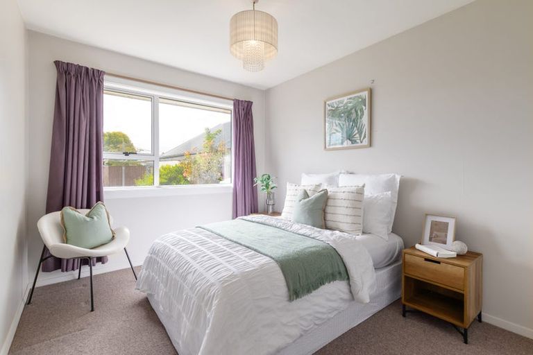 Photo of property in 36 Jenkins Avenue, Redwood, Christchurch, 8051