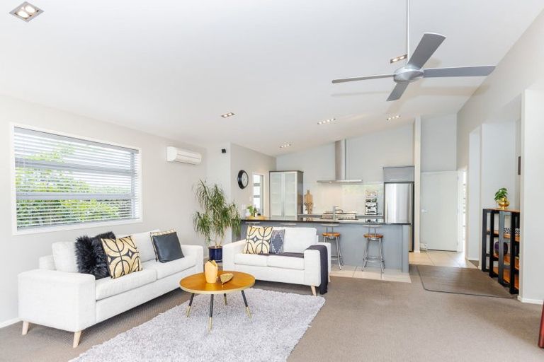 Photo of property in 19 Shalimar Place, Huntington, Hamilton, 3210