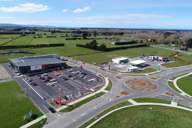 Photo of property in 69 Tara Crescent, Woodend, 7610