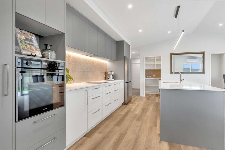 Photo of property in 4 Benn Street, Amberley, 7481