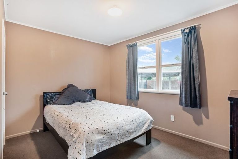 Photo of property in 17 Albion Place, Papakura, 2110