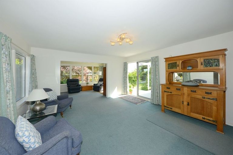 Photo of property in 497 Avonhead Road, Avonhead, Christchurch, 8042