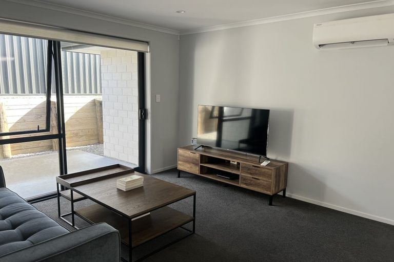 Photo of property in 79 Tabraham Crescent, Pyes Pa, Tauranga, 3112