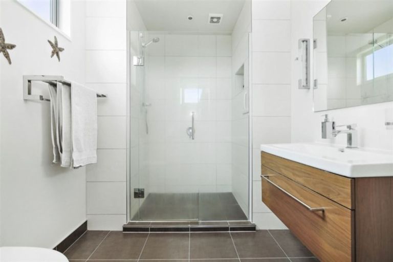 Photo of property in 81 Aston Drive, Waimairi Beach, Christchurch, 8083