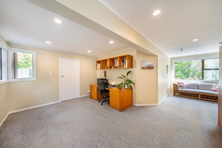 Photo of property in 9 Chichester Drive, Pinehaven, Upper Hutt, 5019