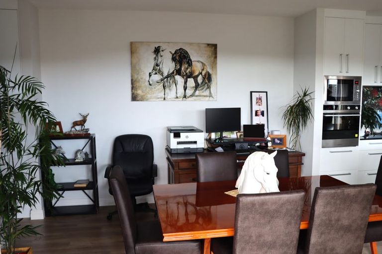 Photo of property in 121 Tapu Road, Huapai, Kumeu, 0810