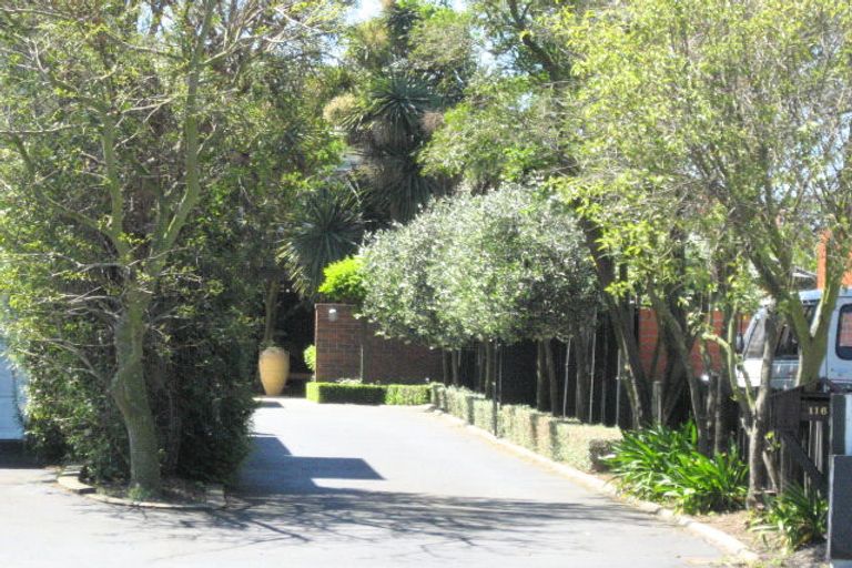 Photo of property in 1/116 Memorial Avenue, Burnside, Christchurch, 8053