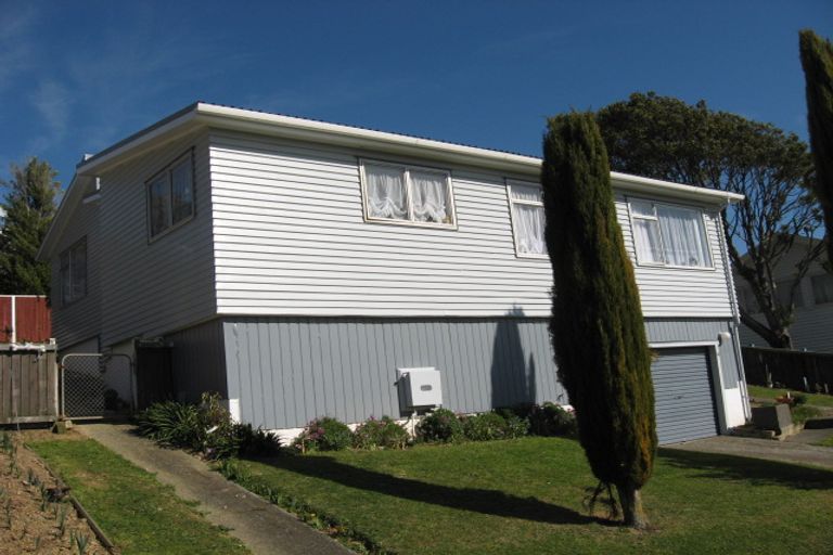 Photo of property in 30 Antrim Crescent, Wainuiomata, Lower Hutt, 5014