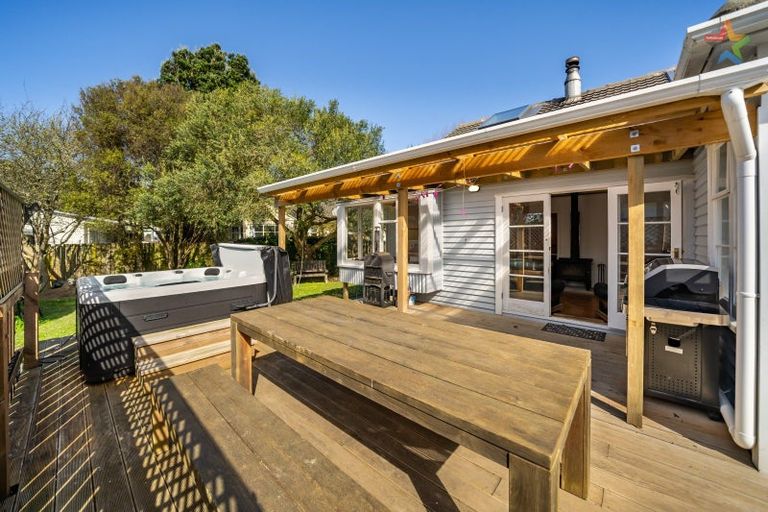 Photo of property in 1/1250 High Street, Taita, Lower Hutt, 5011