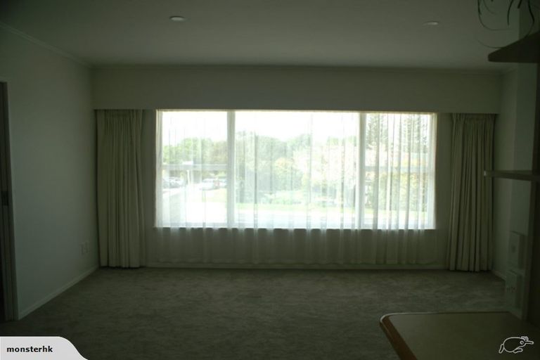 Photo of property in 2/41 Nile Road, Milford, Auckland, 0620