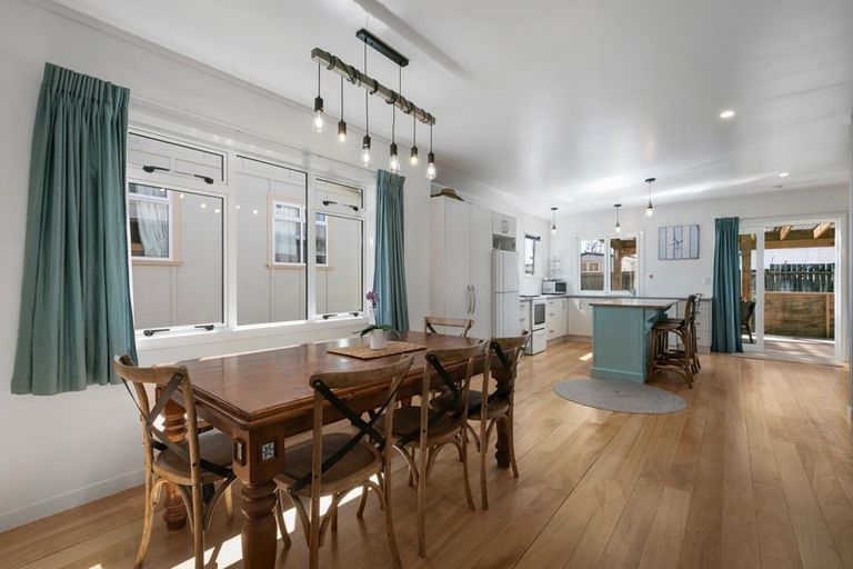 Photo of property in 14 Marine Avenue, Waihi Beach, 3611