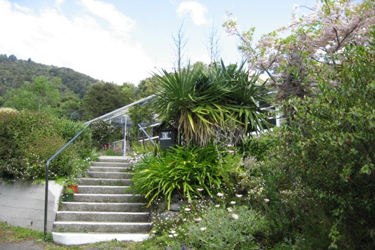 Photo of property in 11-15 Rutland Street, Picton, 7220