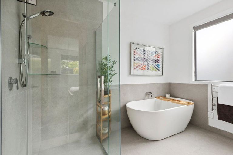 Photo of property in 13 Ada Close, Cambridge, 3434