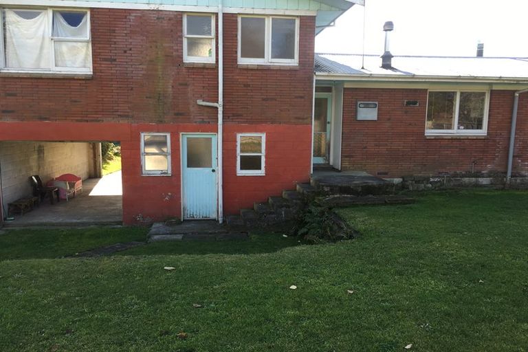 Photo of property in 66 Pohutukawa Drive, Tokoroa, 3420